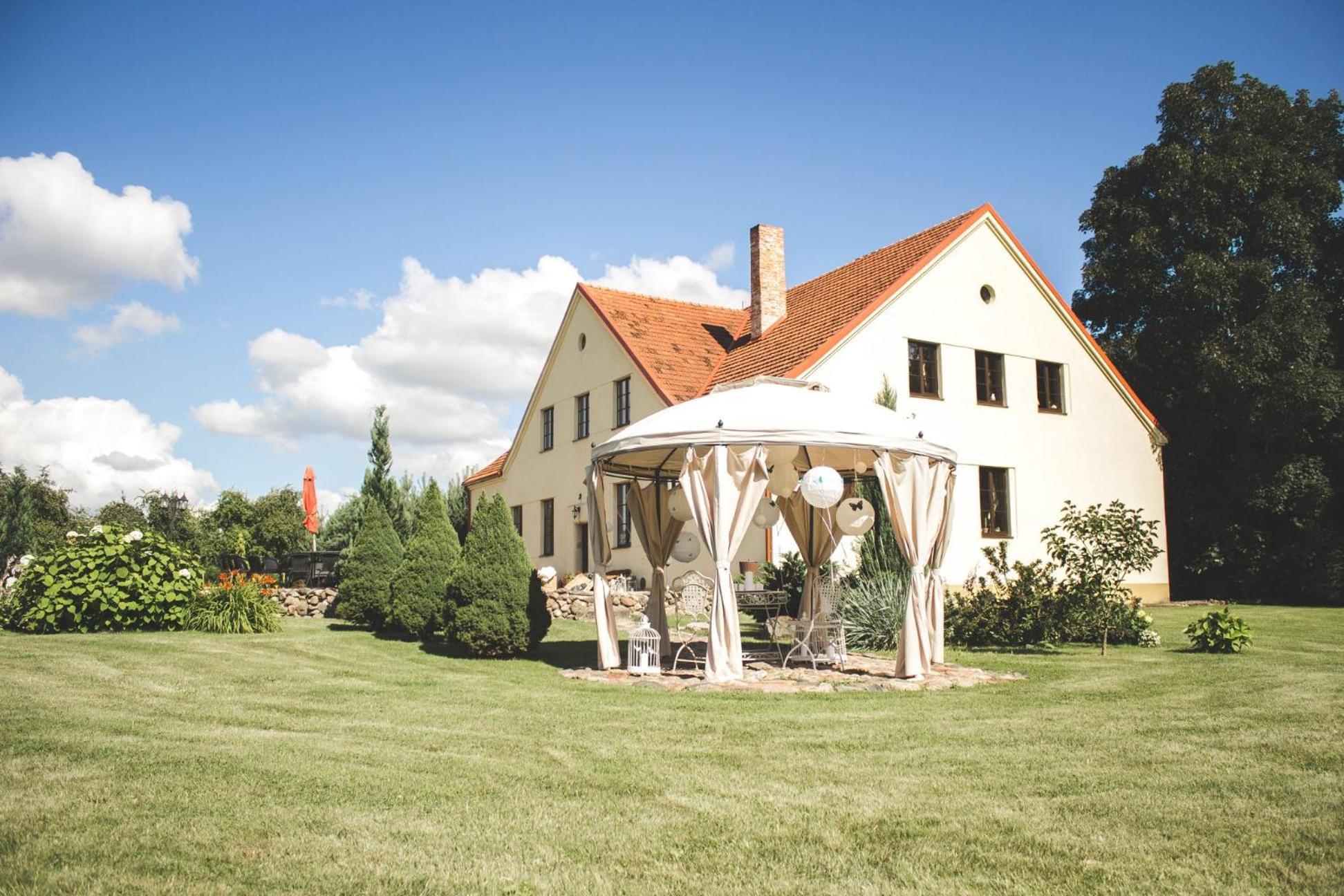 Akmeniu Dvaras Akmeniai Exterior foto
